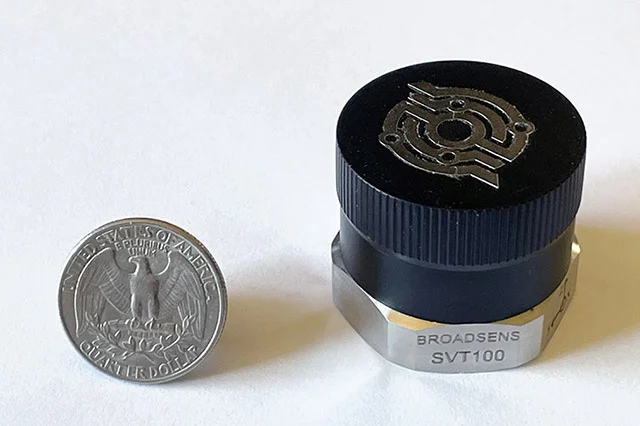 Compact wireless vibration sensor SVT100-A